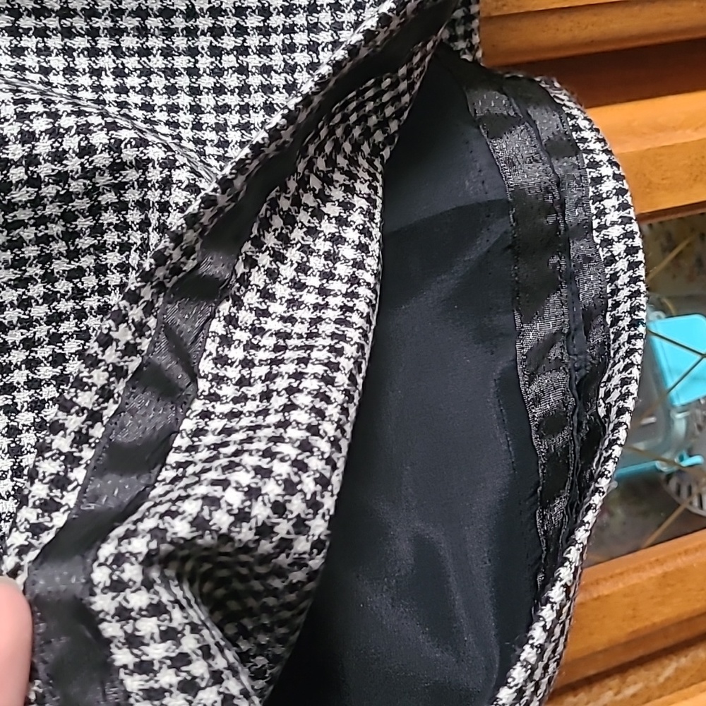 Suit Set - Picture 11 of 13